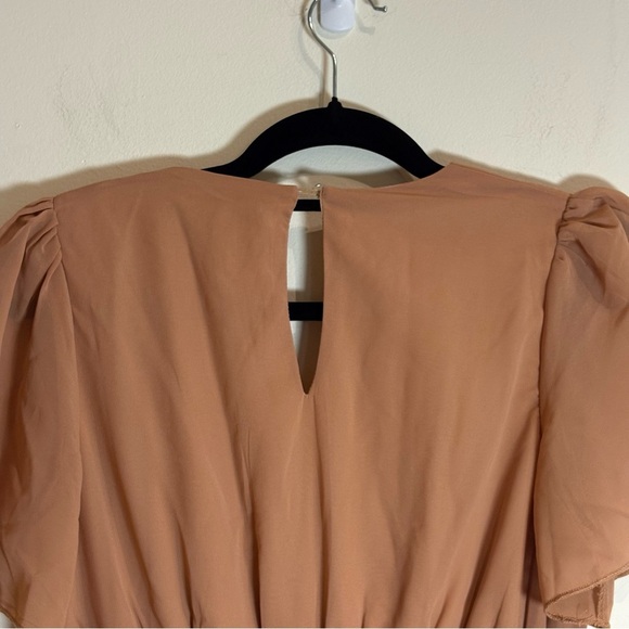 BALTIC BORN Sarah Smocked Midi Dress in Dusty Camel Size Small - Picture 8 of 9